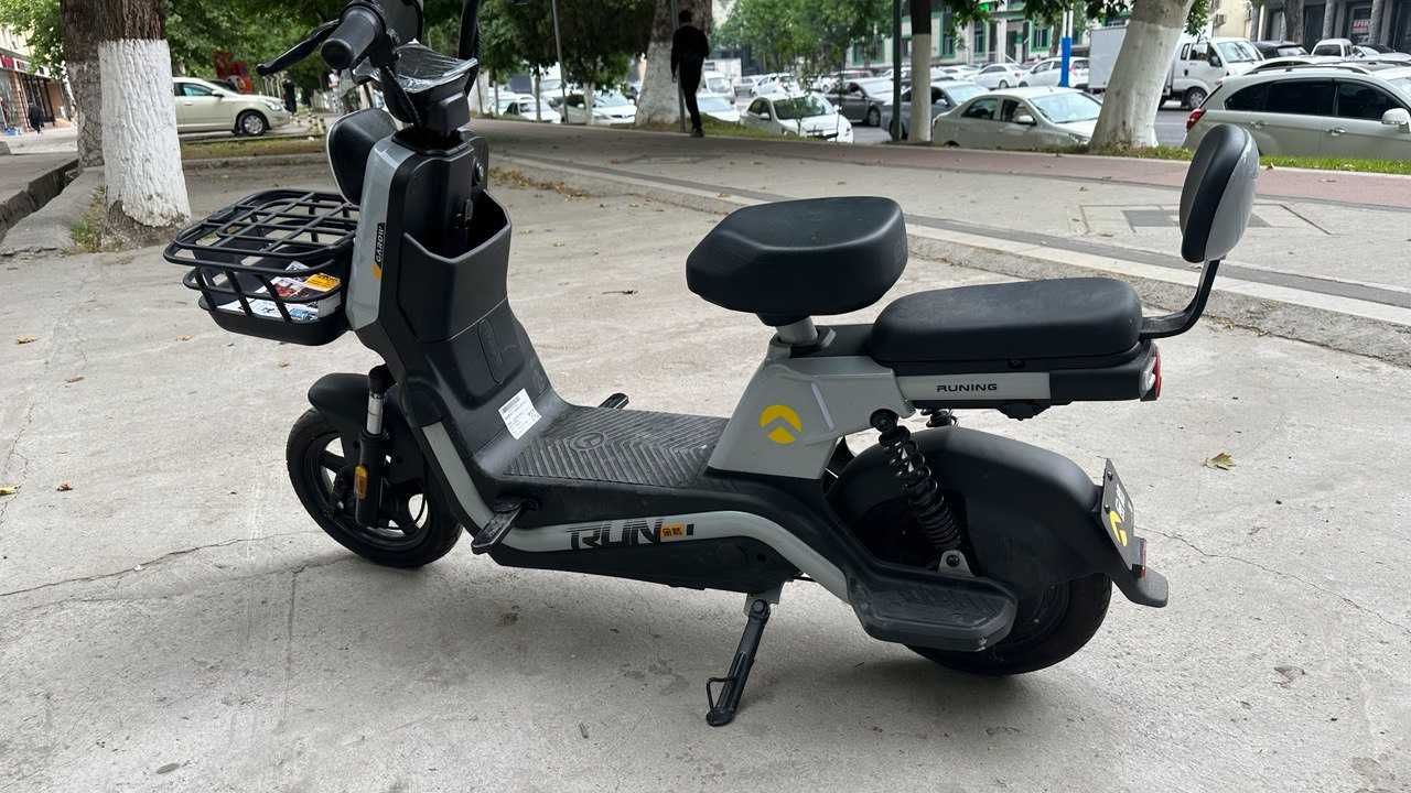 Продается электро скутер