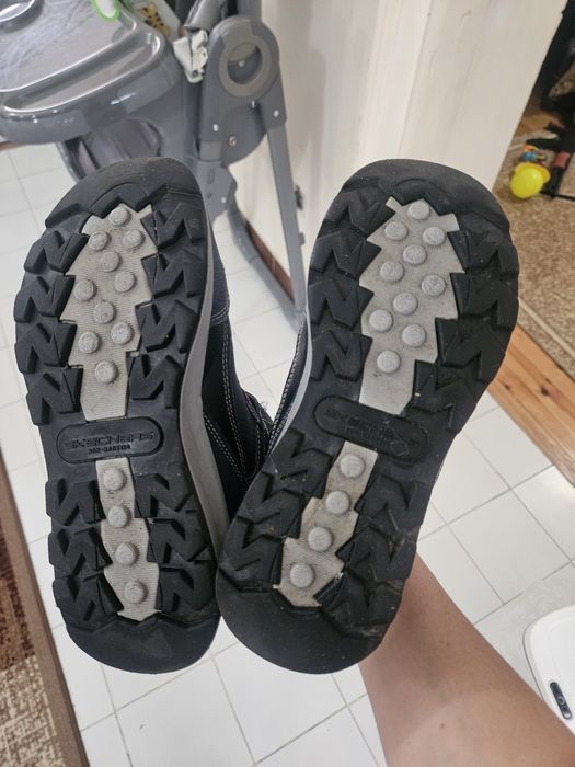 Детски зимни боти - светещи