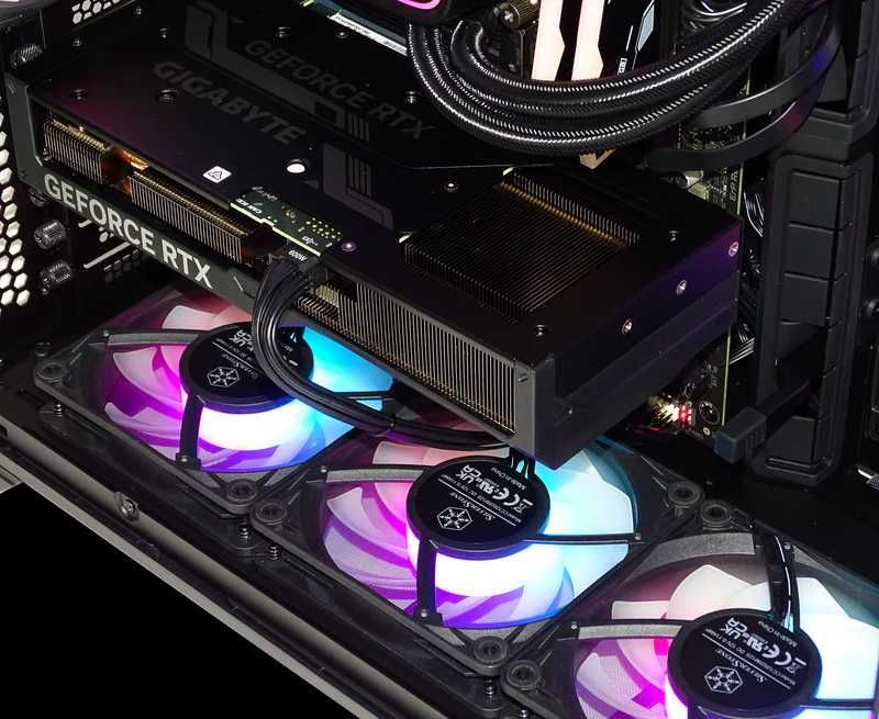 Нов / RTX 5070 / Ryzen 7 7800X3D / 32GB RAM / 1TB NVMe/ Геймърски