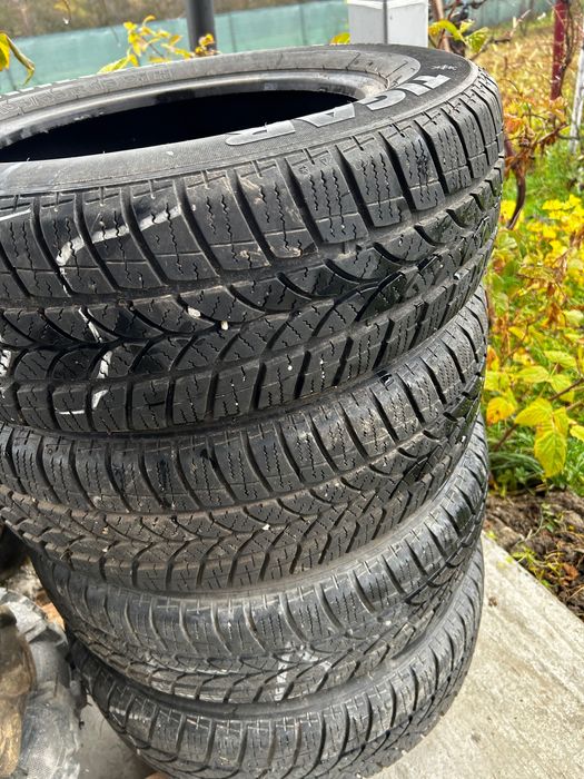 Vând anvelope de iarnă