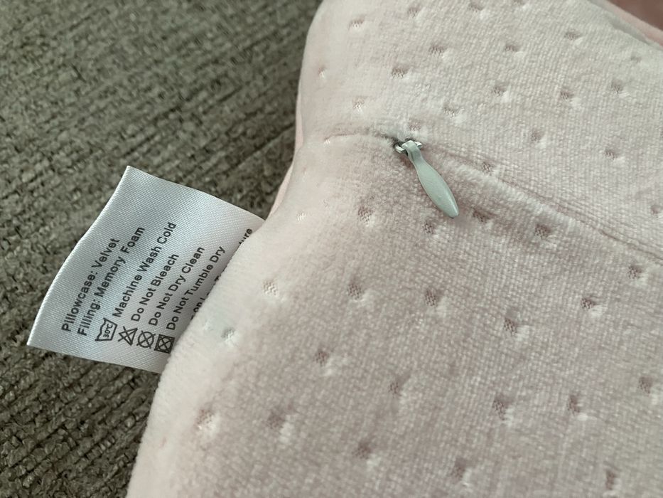 Perna antiplagiocefalie/antiaplatizare + 2 huse lavabile