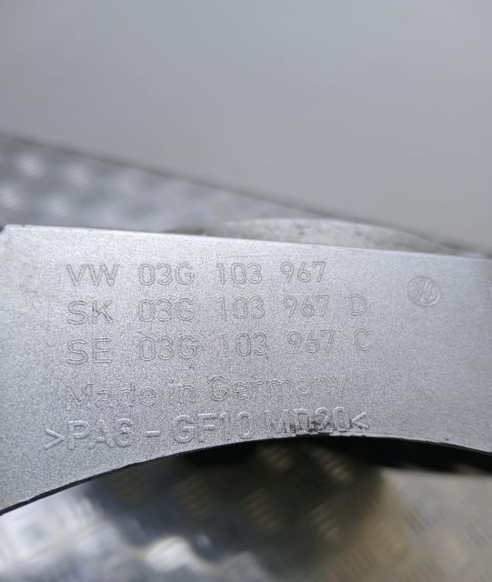 Capac motor 03g103967 Volkswagen VW Golf a 5-a generatie