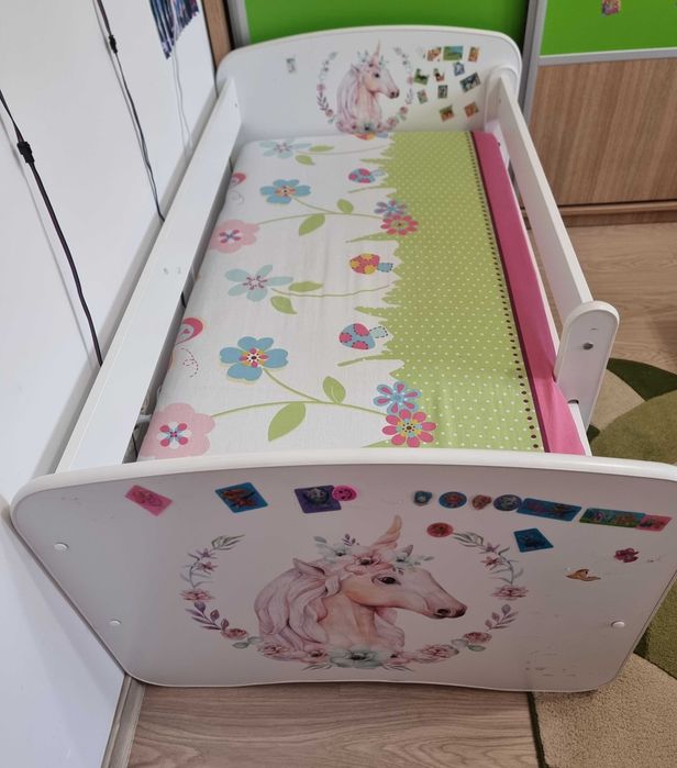 Pat copii cu paravan detasabil