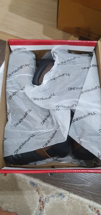 Продам Шикарные! Новые! Все сезоные Спец ботинки фирмы DAPRO!