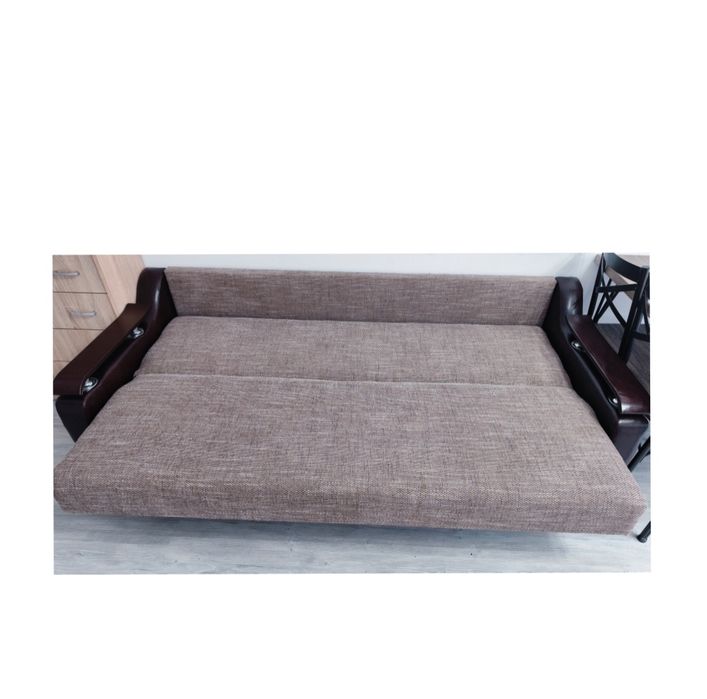 Vând canapea extensibila