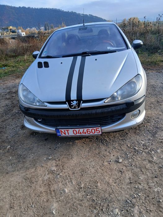 Vând Peugeot 206cc