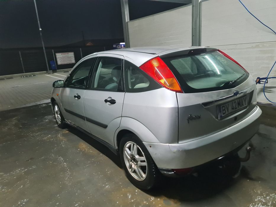 Ford focus 1.6benzina