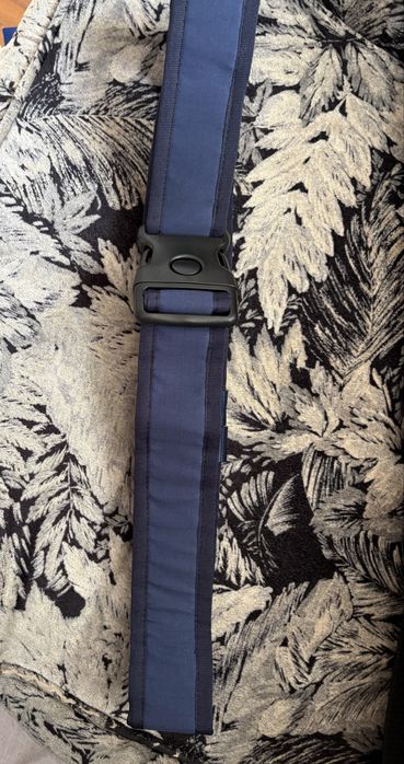 Vand centura pentru militari