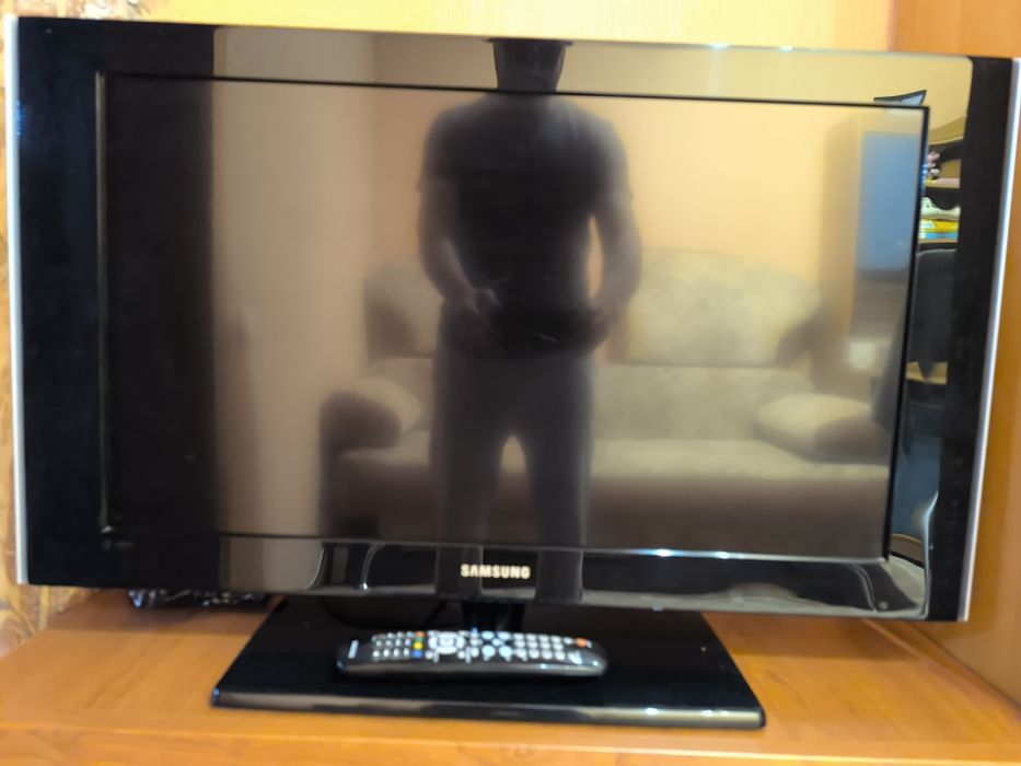 Телевизор Samsung