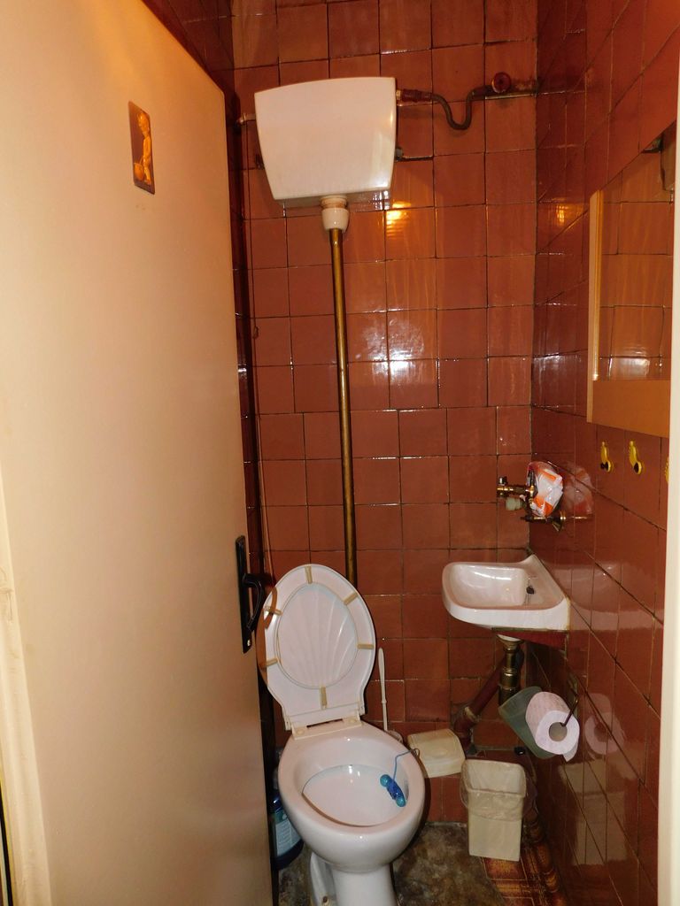 Продава се Тристаен апартамент в Търговище, Център - 78 кв.м за 1308 €/кв.м - Снимка #7