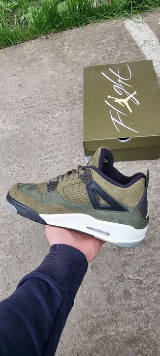 Nike jordan 4 olive