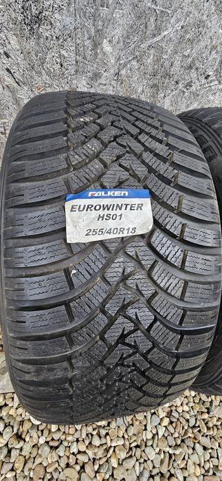 Anvelope Falken EuroWinter HS01 
255/40 R18 99V M+S