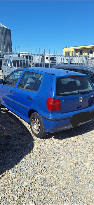 Продавам Фолксваген Поло