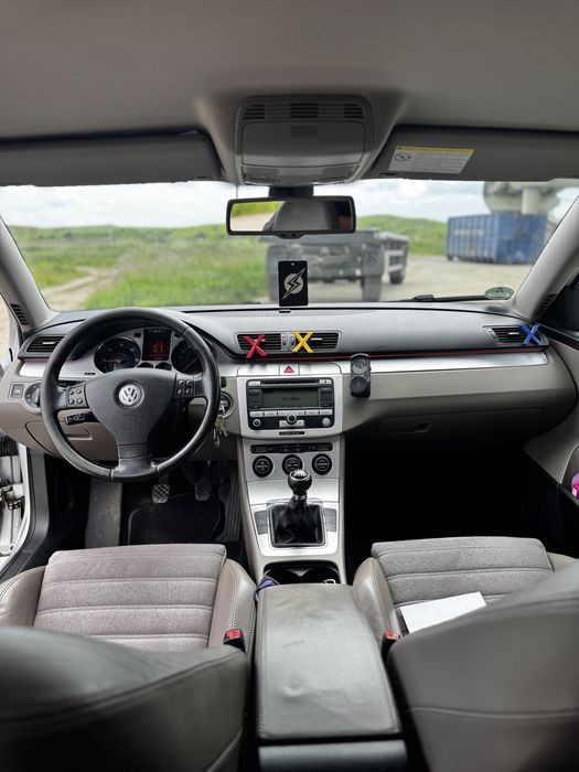 De vanzare Volkswagen Passat b6