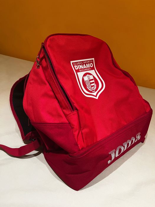 Echipament original complet fotbal, Dinamo junior, 12 ani, marime 2XS