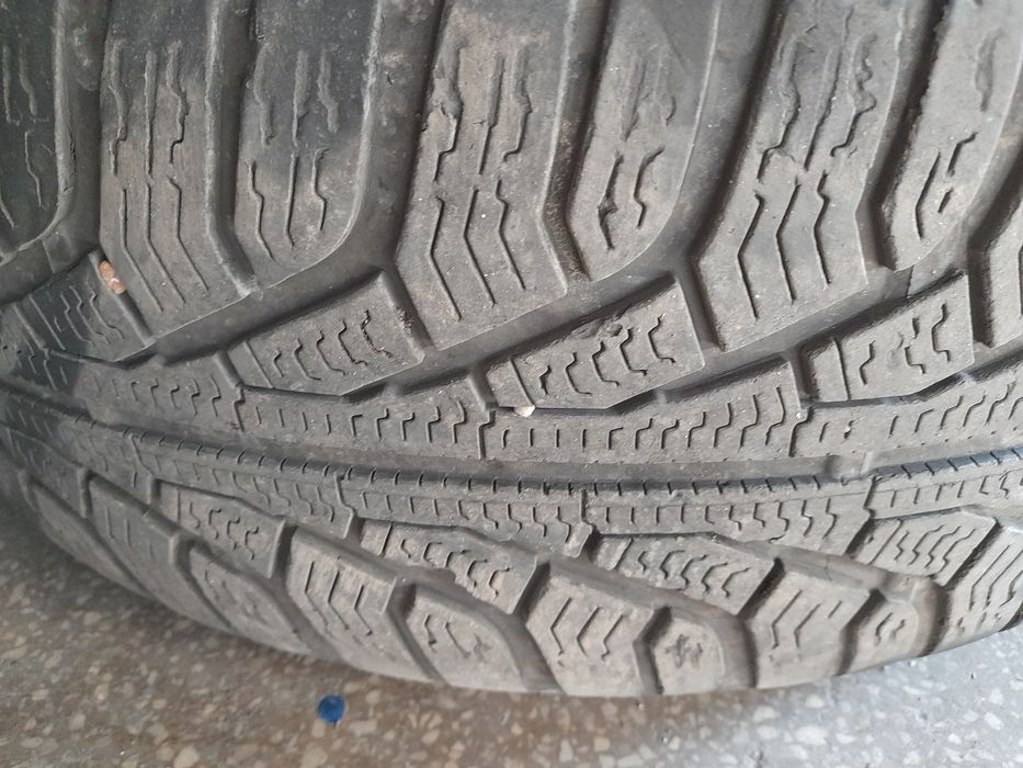 Jenti+cauciucuri iarna