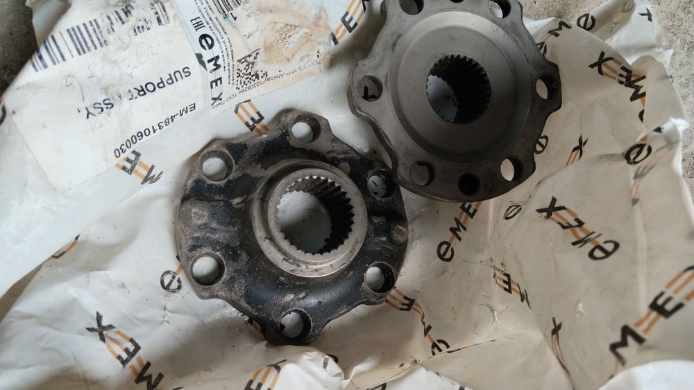 Тойота Ланд Крышка моста Ланд Крузер 100 передний мост GX крышка