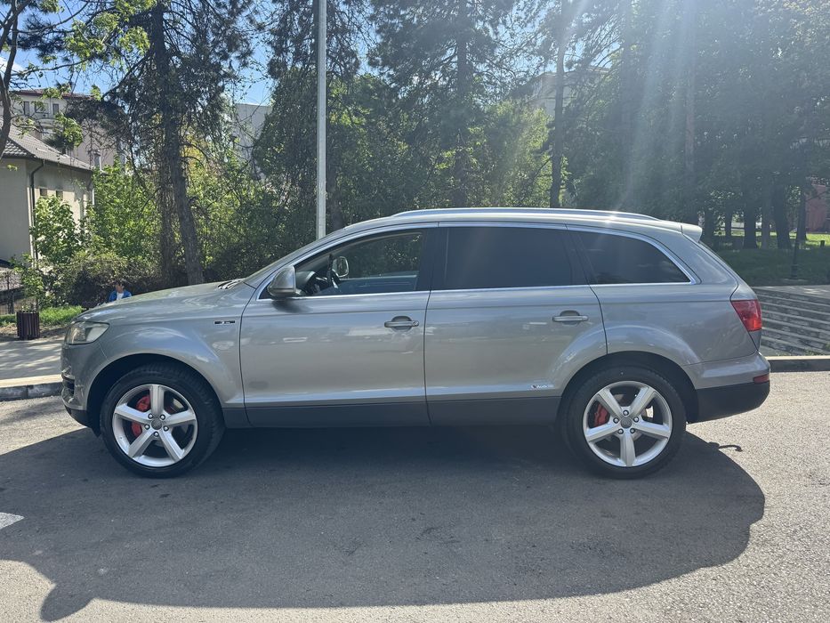 Audi Q7 - 3.0 d - 2007-7 locuri - proprietar -stare foarte buna