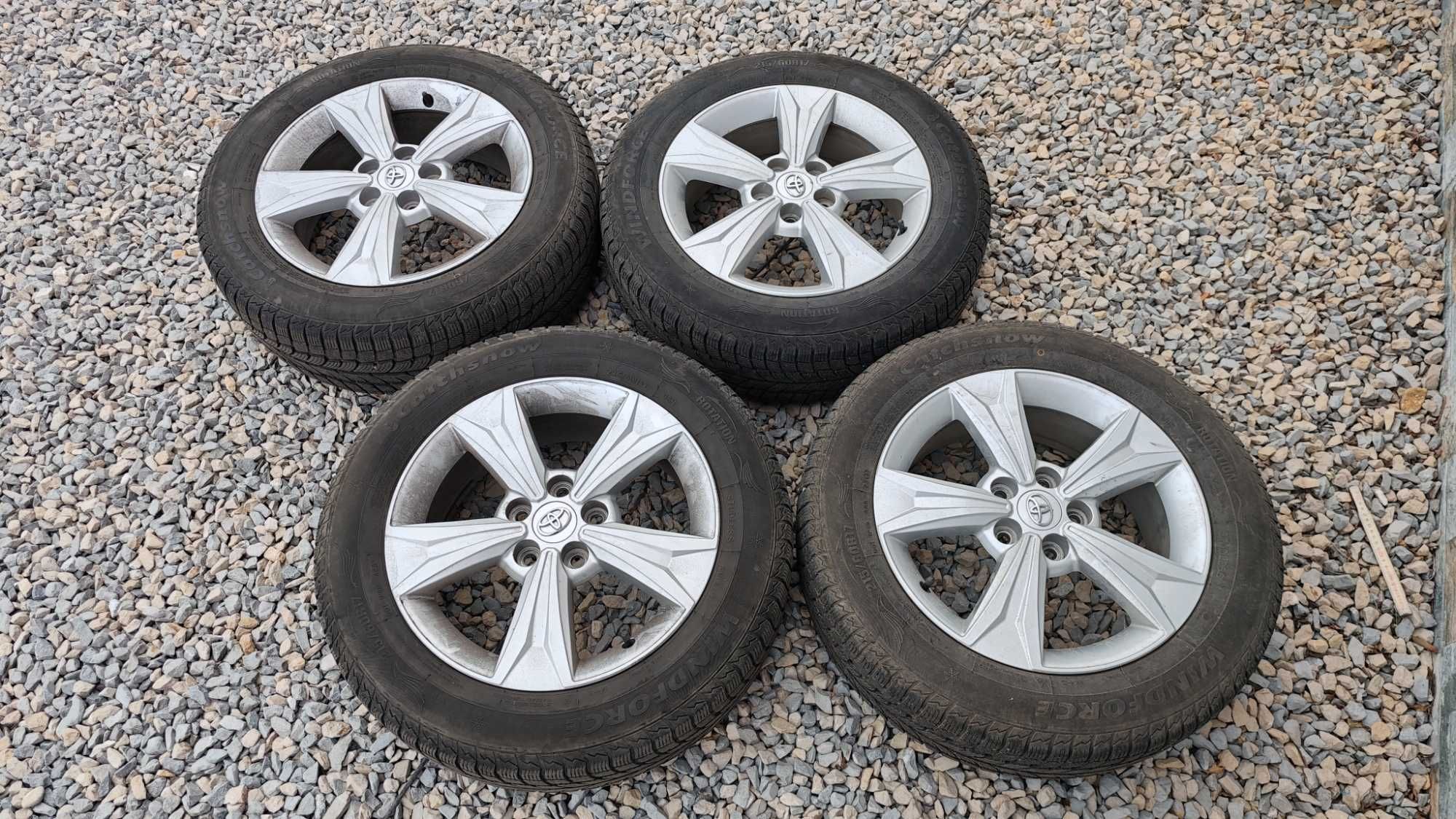 Лизинг TBi 17'' 215 60 17 Джанти+Зимни Гуми DOT2318 Toyota Ch-r