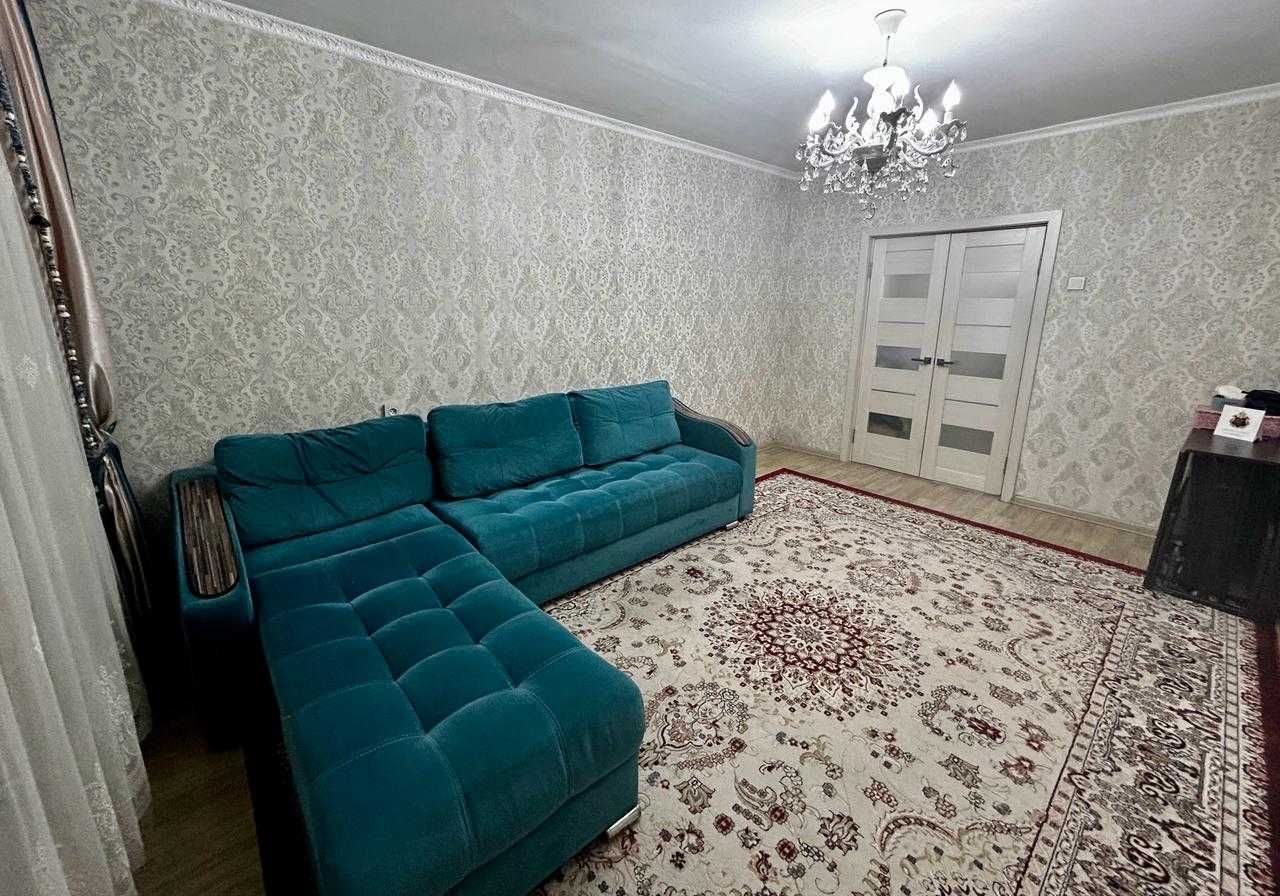 3-комнатная квартира, 69 м², 1/5 этаж, Райымбека — Емцова