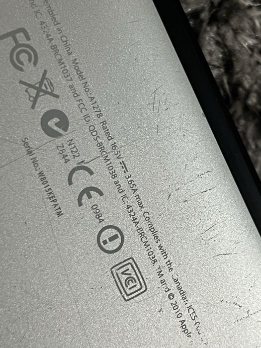 Macbook pro A1278  pt piese