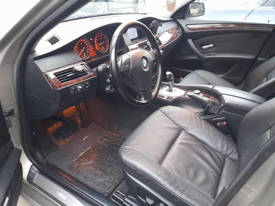 Bmw 550 i   102000 km