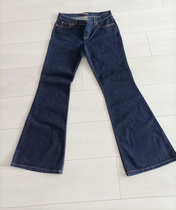 Blugi evazați noi Victoria 's Secret