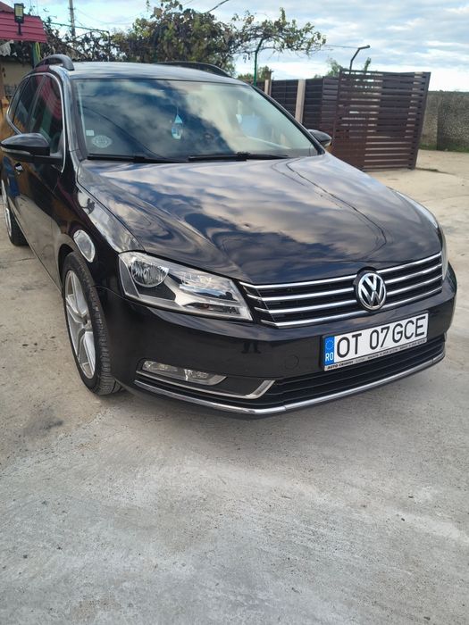 Vând passat b7 an 2011
