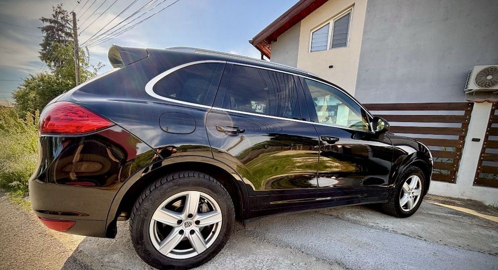 Porsche Cayenne Proprietar| set de cauciucuri noi Michelin cadou