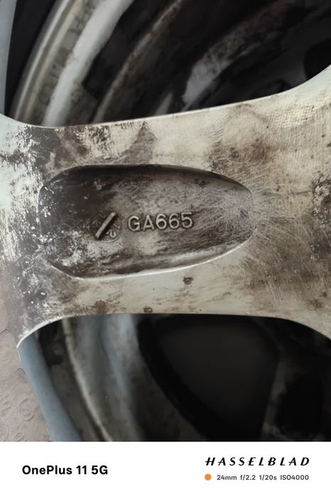 Алуминиеви джанти с със зимни гуми 205/55/16