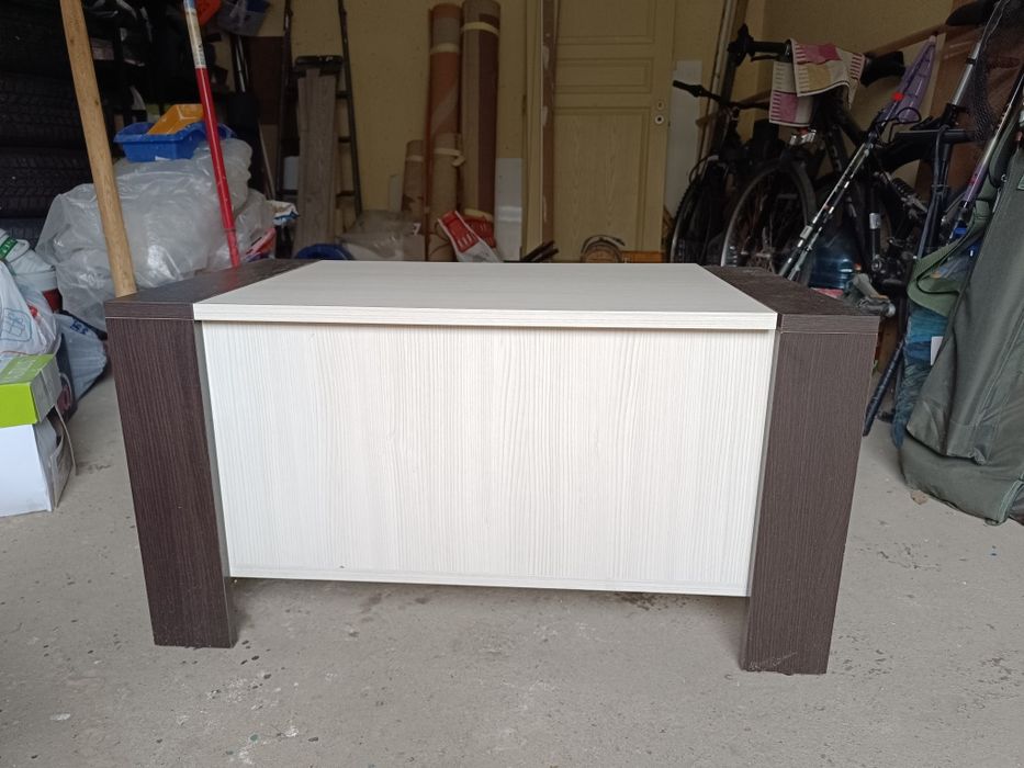 Мебели за стая-гардероб, бюро, ракла-маса