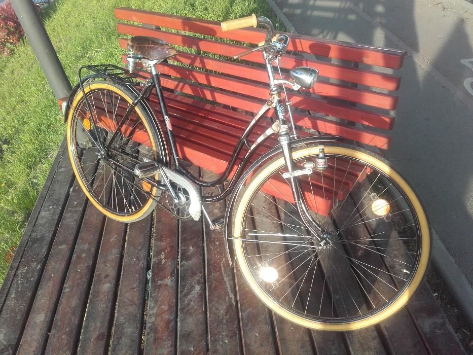 Triumph 1945 originala !!! si inchireri even., reclame s,a,