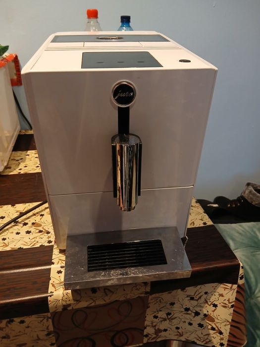 Aparat de cafea pe boabe