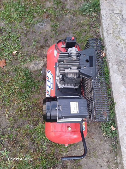 Compresor aer profesional fiacAB100 410MC