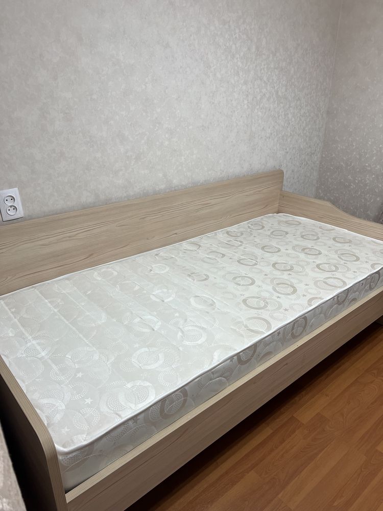 Комплект мебели кровать + шкаф