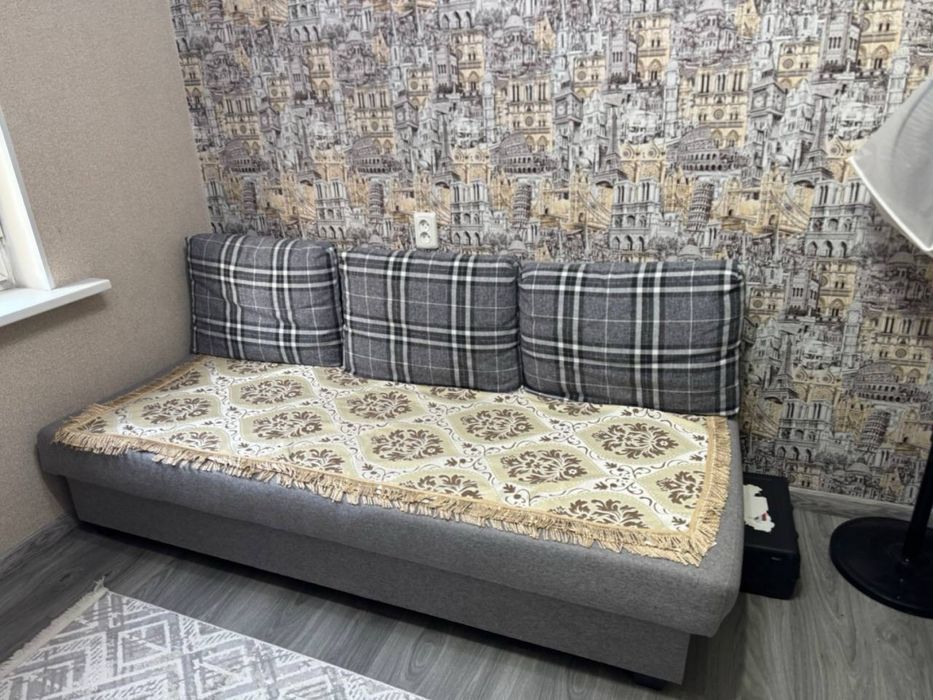 Продам диван кровать раздвижную