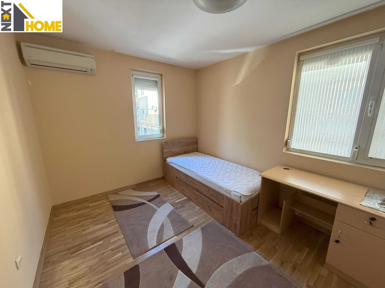 Дава се под наем Тристаен апартамент в Пловдив, Център - 95 кв.м за 612 € - Снимка #14