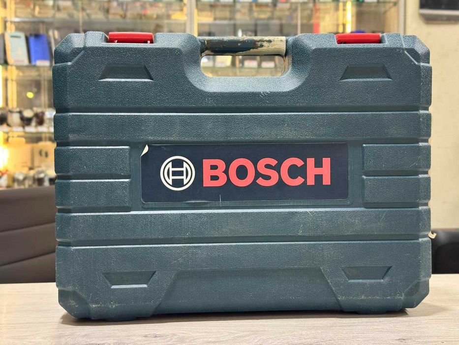Акумулаторен перфоратор Bosch GBH 36 VF-LI с две батерии и зарядно