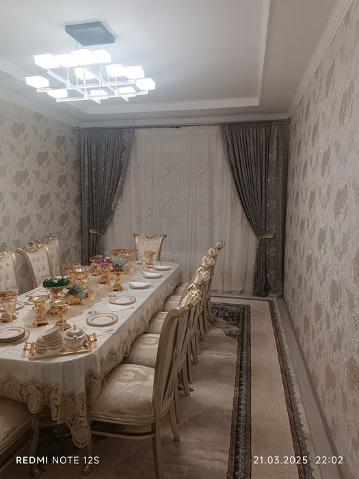 Nazarbek turkiston saxovat da yengi xovli sotiladi jixozlari bilan