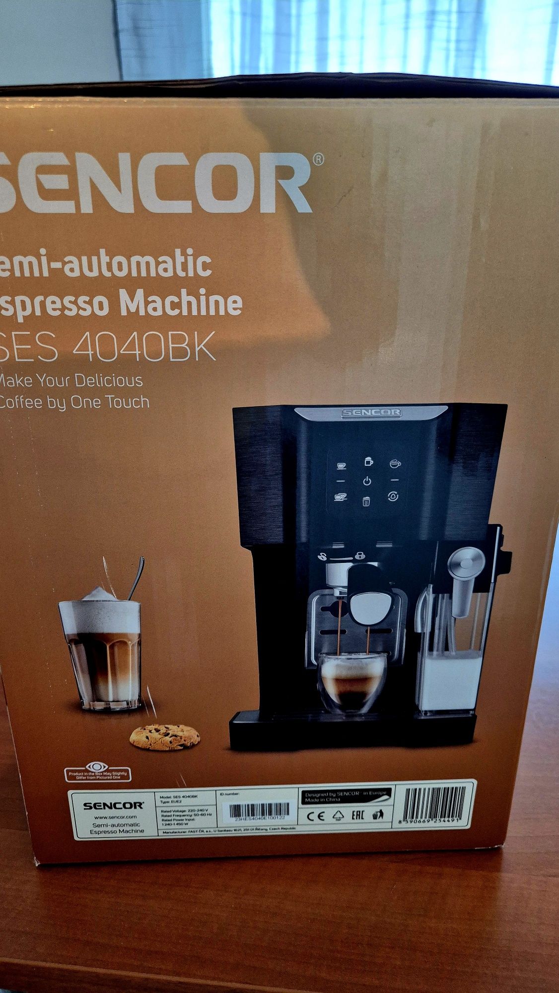 Гаранционна Кафемашина SENCOR SES 4040BK 1400.00 ml, Автоматична капуч