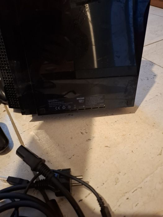 Vand Sony PlaySation 3 Ps3 cu 5 Controllere si Tastatura