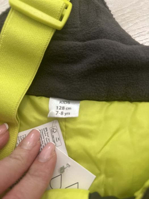 Set geaca si pantaloni ski zapada copii 7-8 ani NOU