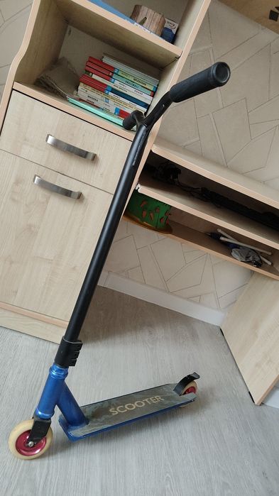 Самокат трюковой