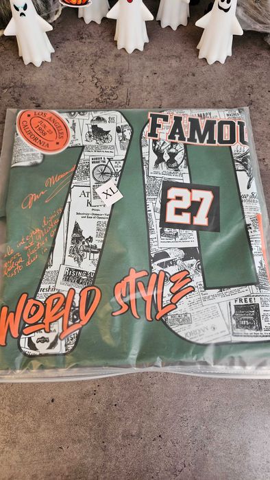 Продается мужская футболка с принтом