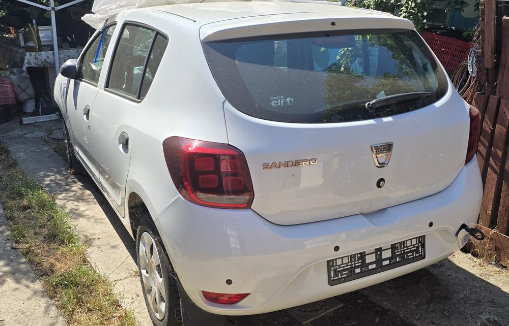 Bara spate dacia sandero 2017