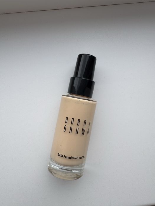 Тональные estee lauder, Nars, Bobbi brown