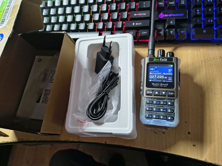 Statie walkie talkie Bluetooth