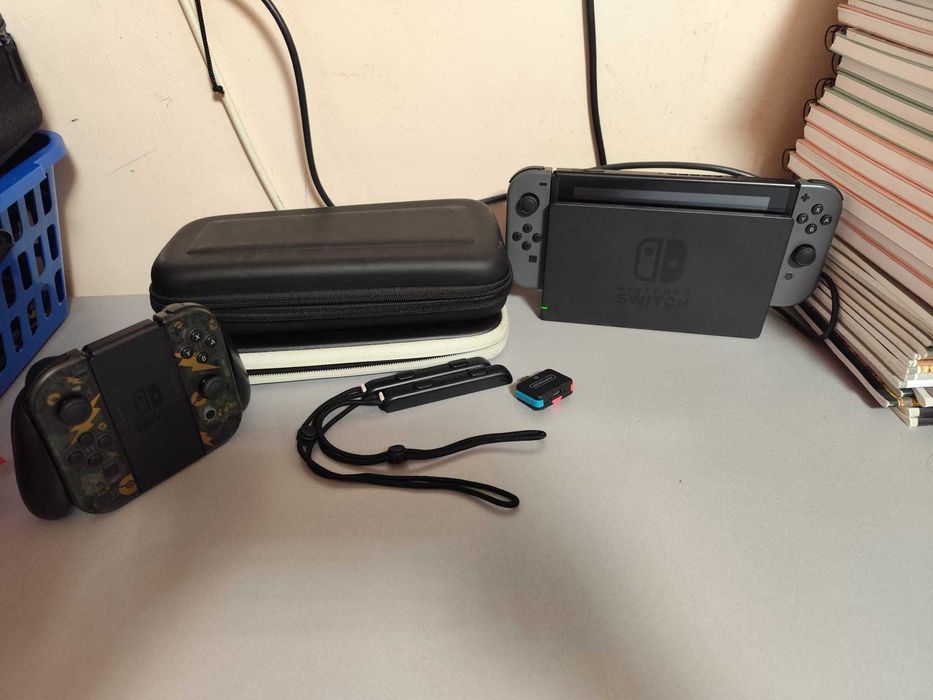 [vandut]Nintendo Switch V1 Modat Toate Accesoriile