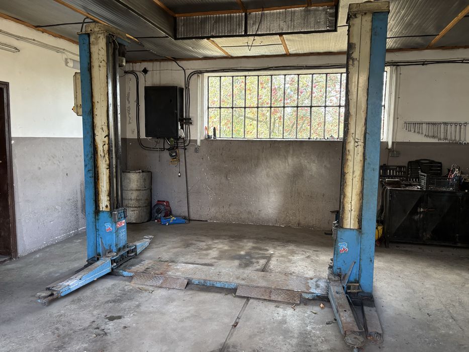 Elevator Ravaglioli 2.500 kg