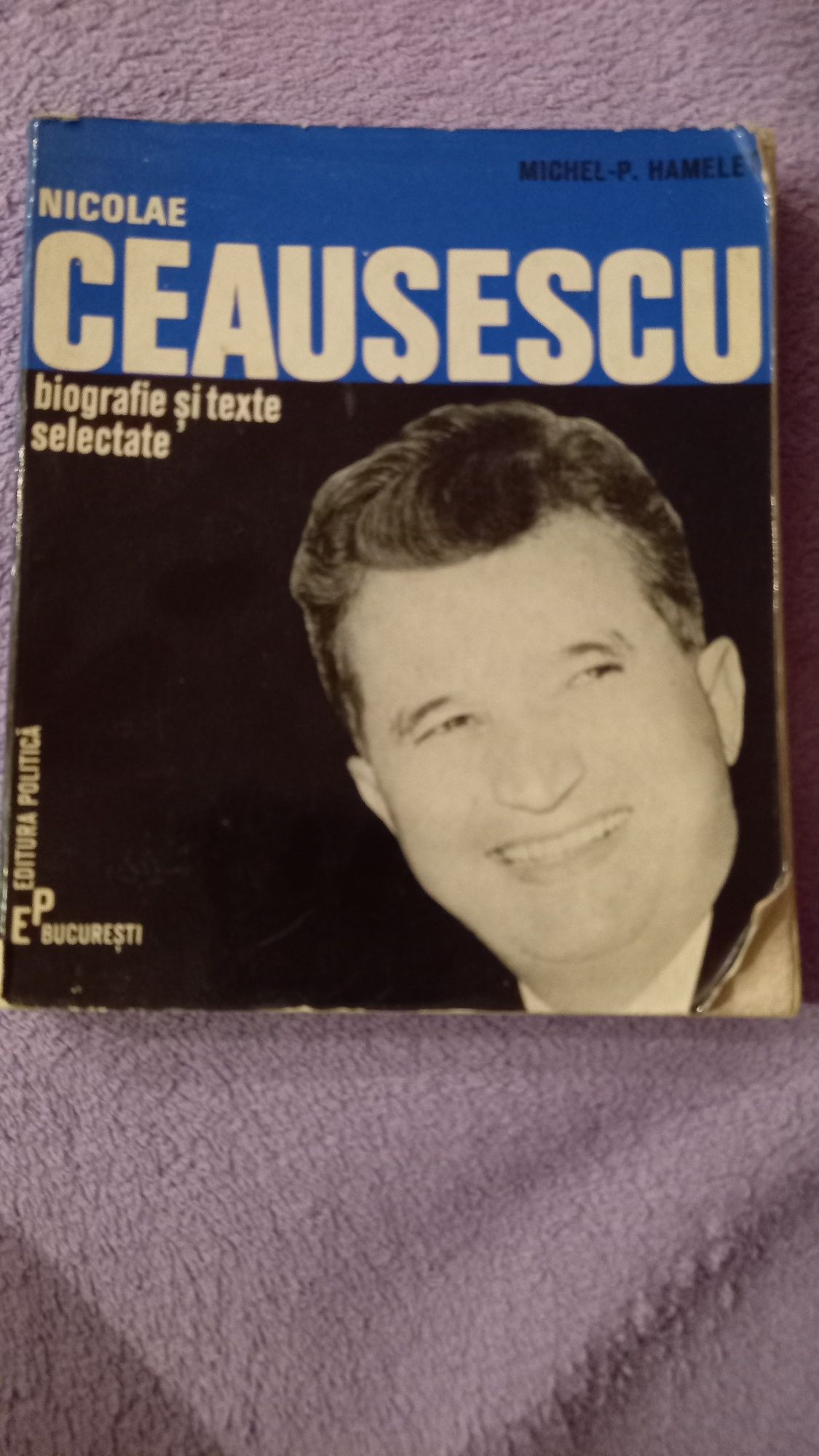 Vand carte de colectie N. CEAUSESCU